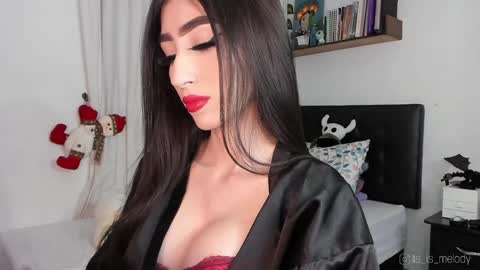 Snapshot of iammelody_ chatting on 12.12.24 Mel  online show from 12.12.24