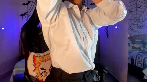 Snapshot of iamnayuta chatting on 10.24.25 Nayuta online show from 10.24.25