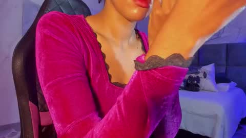 Snapshot of iamnayuta chatting on 11.24.25 Nayuta online show from 11.24.25