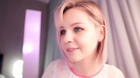 Snapshot of iamninamint chatting on 02.02.25 Nina online show from 02.02.25