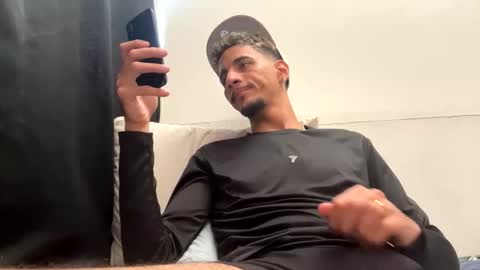 IAmSazon online show from 11.04.25