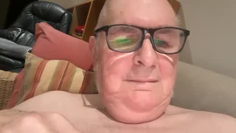 ian53a - mature UK man for same online show from 01.27.25