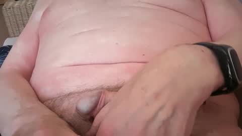 ian53a - mature UK man for same online show from 05.12.26