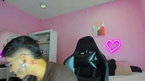 IAN CASTILLO online show from 02.21.25