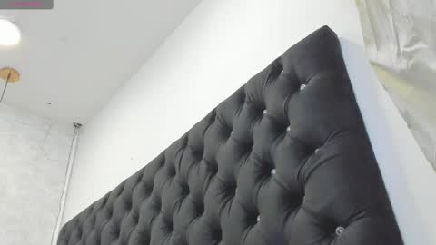 IAN CASTILLO online show from 03.10.25