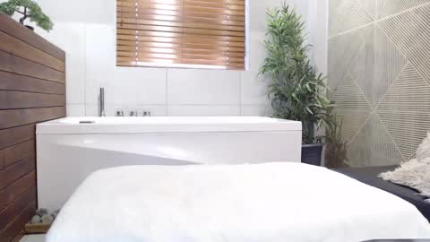 Ian Davis online show from 01.29.25