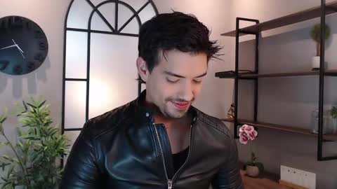 Ian Davis online show from 03.06.25