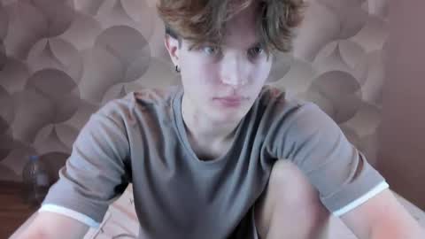 Snapshot of ian_flor chatting on 04.06.26 Ian Flor online show from 04.06.26