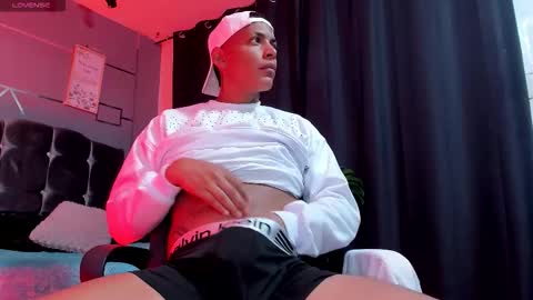 IAN LEIN online show from 12.01.25