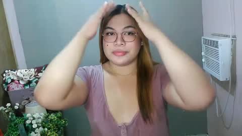 Snapshot of iana_whorexxx chatting on 02.03.25 iana online show from 02.03.25