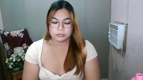 Snapshot of iana_whorexxx chatting on 02.26.25 iana online show from 02.26.25