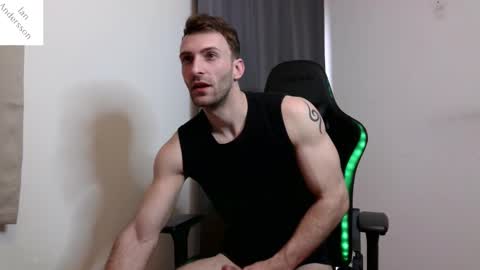 Snapshot of ianandersson27 chatting on 02.25.25 Ian Andersson online show from 02.25.25