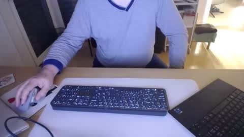 iandy12 online show from 04.23.26