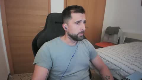 iberian_macho online show from 10.18.25
