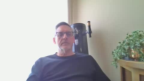 icanhelpu43 online show from 02.01.25