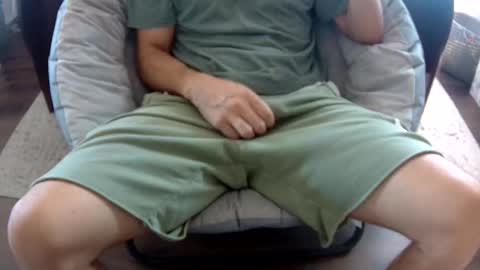 Ice Jr online show from 09.25.25