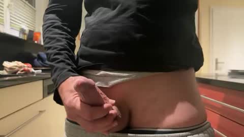 icebang0 online show from 12.12.24