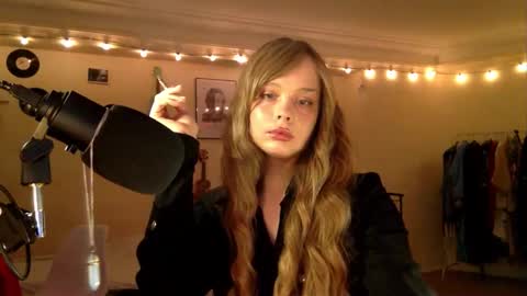 Nina online show from 02.08.26