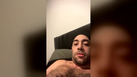 Snapshot of icecreammanx chatting on 12.16.25 icecreammanx online show from 12.16.25