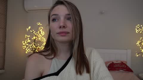 Snapshot of icedanielles chatting on 02.03.25 Danielle online show from 02.03.25
