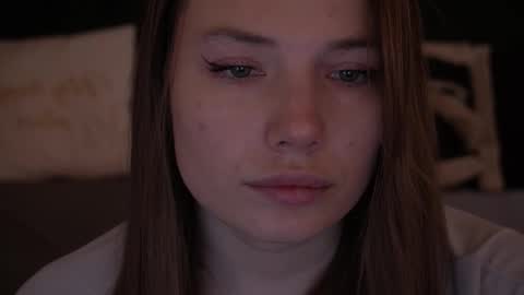 Snapshot of icedanielles chatting on 11.23.25 Danielle online show from 11.23.25