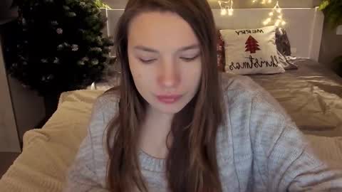 Snapshot of icedanielles chatting on 01.10.26 Danielle online show from 01.10.26