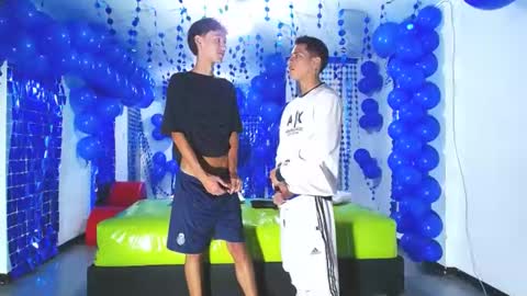 THOMAS AND DAMIAND online show from 12.09.24