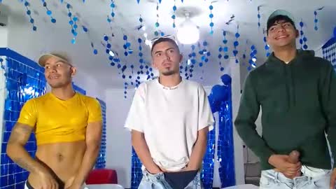 THOMAS AND DAMIAND online show from 01.08.25