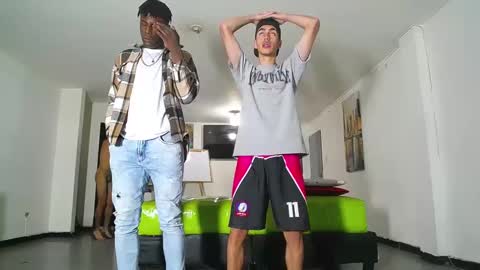 THOMAS AND DAMIAND online show from 10.10.25