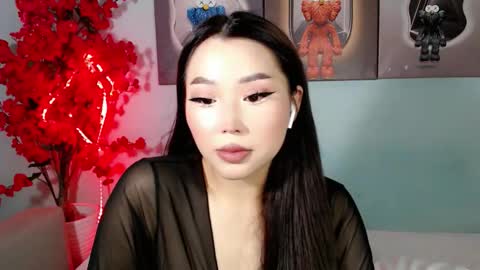 Snapshot of ichiben chatting on 10.08.25 ichiben online show from 10.08.25