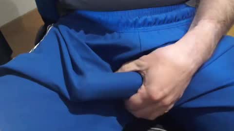 icky_thumps online show from 02.01.25