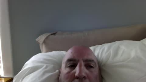 Snapshot of icumming chatting on 02.10.25 icumming online show from 02.10.25