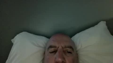 Snapshot of icumming chatting on 02.26.25 icumming online show from 02.26.25