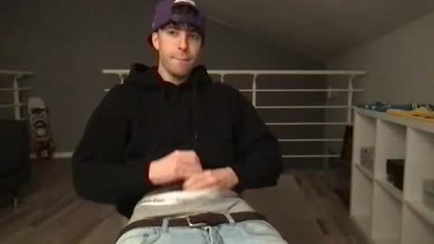 Snapshot of icyninesix chatting on 01.26.25 icyninesix online show from 01.26.25