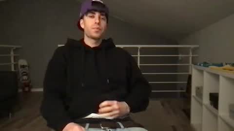 Snapshot of icyninesix chatting on 01.28.25 icyninesix online show from 01.28.25