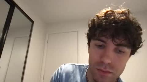 icyninesix online show from 11.29.25