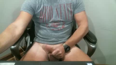 Snapshot of icyou222 chatting on 12.22.25 ICU2 online show from 12.22.25