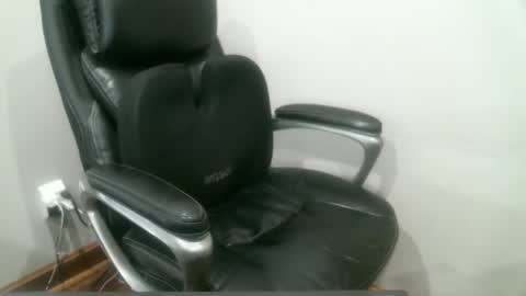 Snapshot of icyou222 chatting on 02.08.26 ICU2 online show from 02.08.26