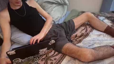 Snapshot of idelica chatting on 09.23.25 idelica online show from 09.23.25