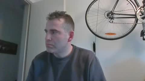 idontknowwhy1 online show from 12.16.24