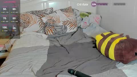 Snapshot of ifuwantlove chatting on 03.11.25 camilla 3 online show from 03.11.25