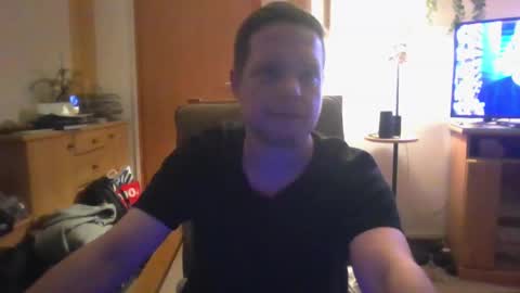 Snapshot of igaveyoupower chatting on 02.09.25 igaveyoupower online show from 02.09.25