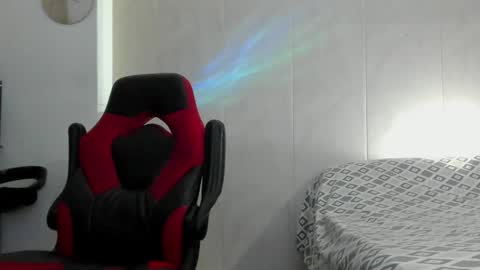 Snapshot of igor_scott chatting on 02.02.25 Igor scott online show from 02.02.25