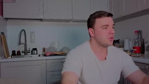 Julia and Mira online show from 12.18.25