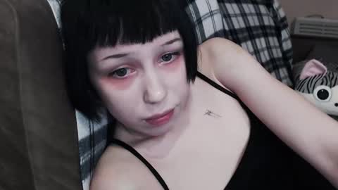 iiiiiiis online show from 10.30.25