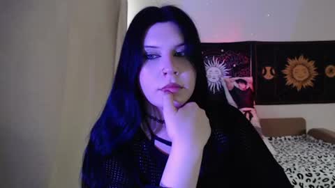 Snapshot of iintimate_flesh chatting on 06.14.26 Vella online show from 06.14.26