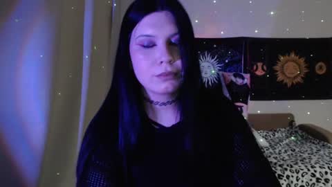 Snapshot of iintimate_flesh chatting on 06.20.26 Vella online show from 06.20.26