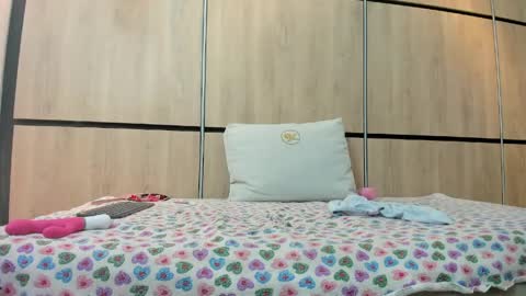 ikia lopez online show from 04.23.26