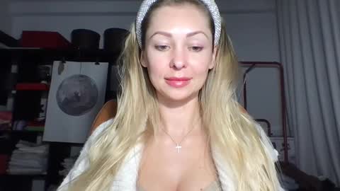 ilada11 online show from 02.28.25