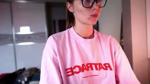 ileanacampbel online show from 10.25.25